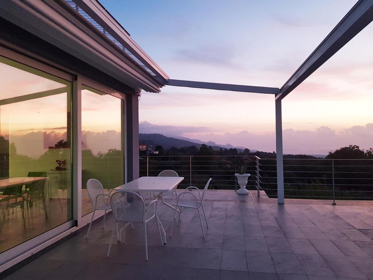 Design Villa In بيديمونتي إتنيو المظهر الخارجي الصورة