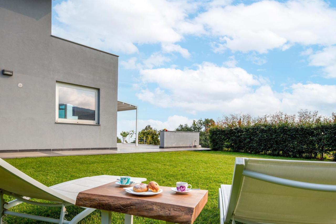 Design Villa In بيديمونتي إتنيو المظهر الخارجي الصورة