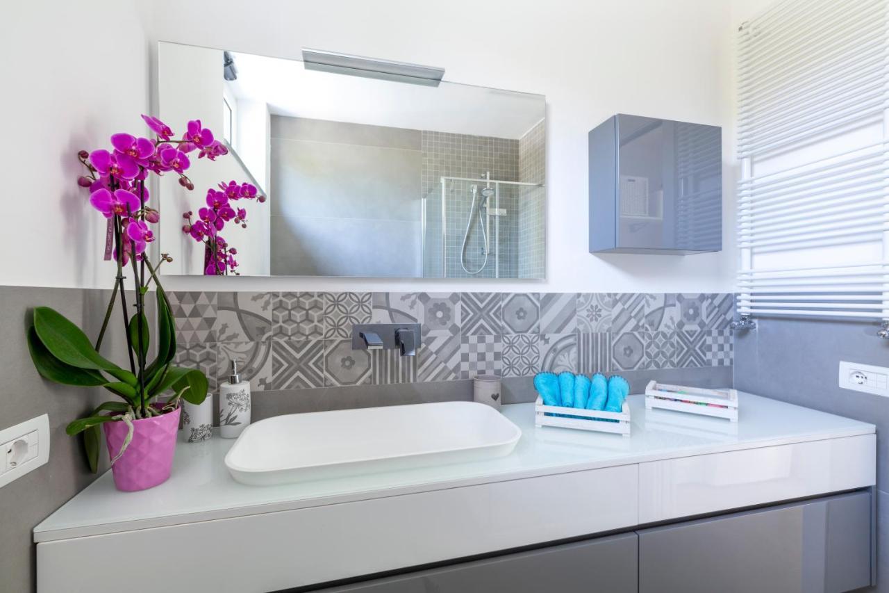 Design Villa In بيديمونتي إتنيو المظهر الخارجي الصورة